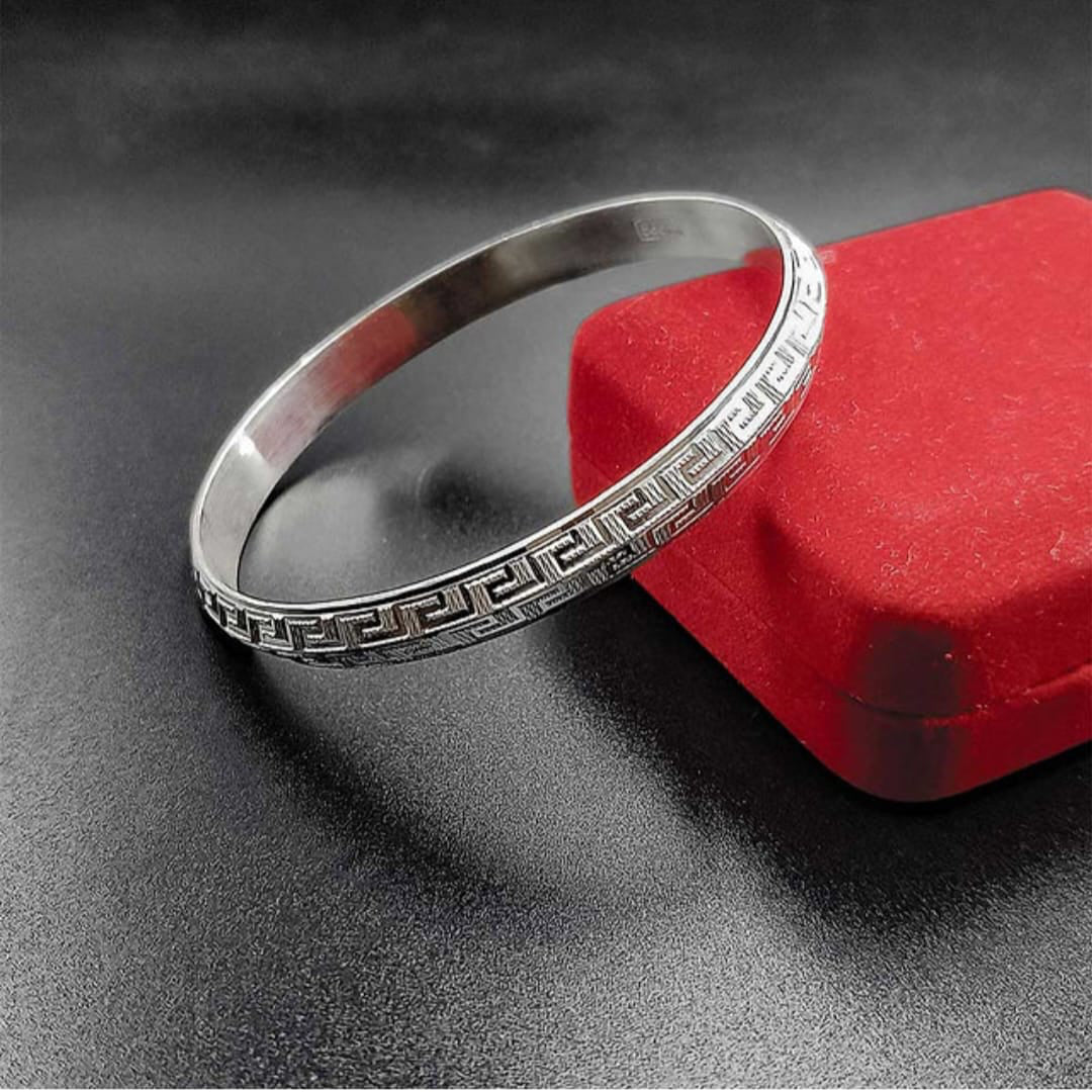 Classic Engraved Pure Silver Kada – Geometric Pattern Design