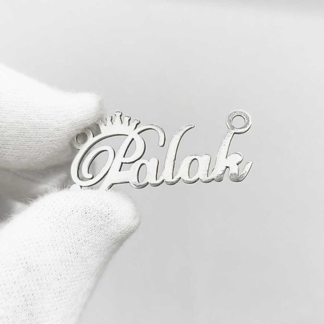 Personalised Name locket with Crown – 925 Silver