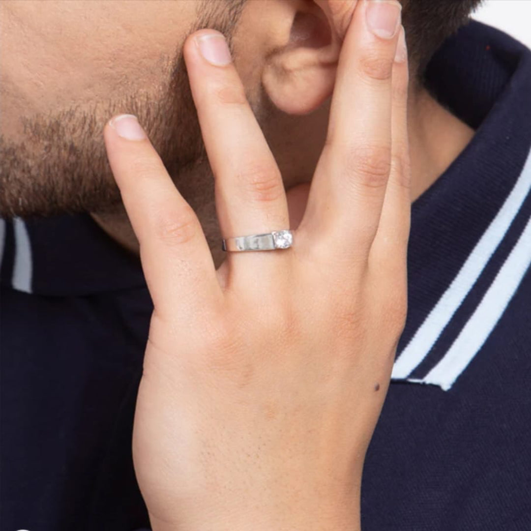 925 Pure Silver Men’s Stylish Adjustable Ring with Diamond shape stone