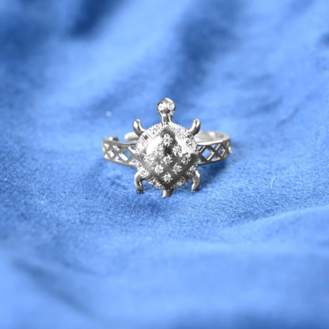 Majestic Silver Lucky Tortoise Ring to Attract Money