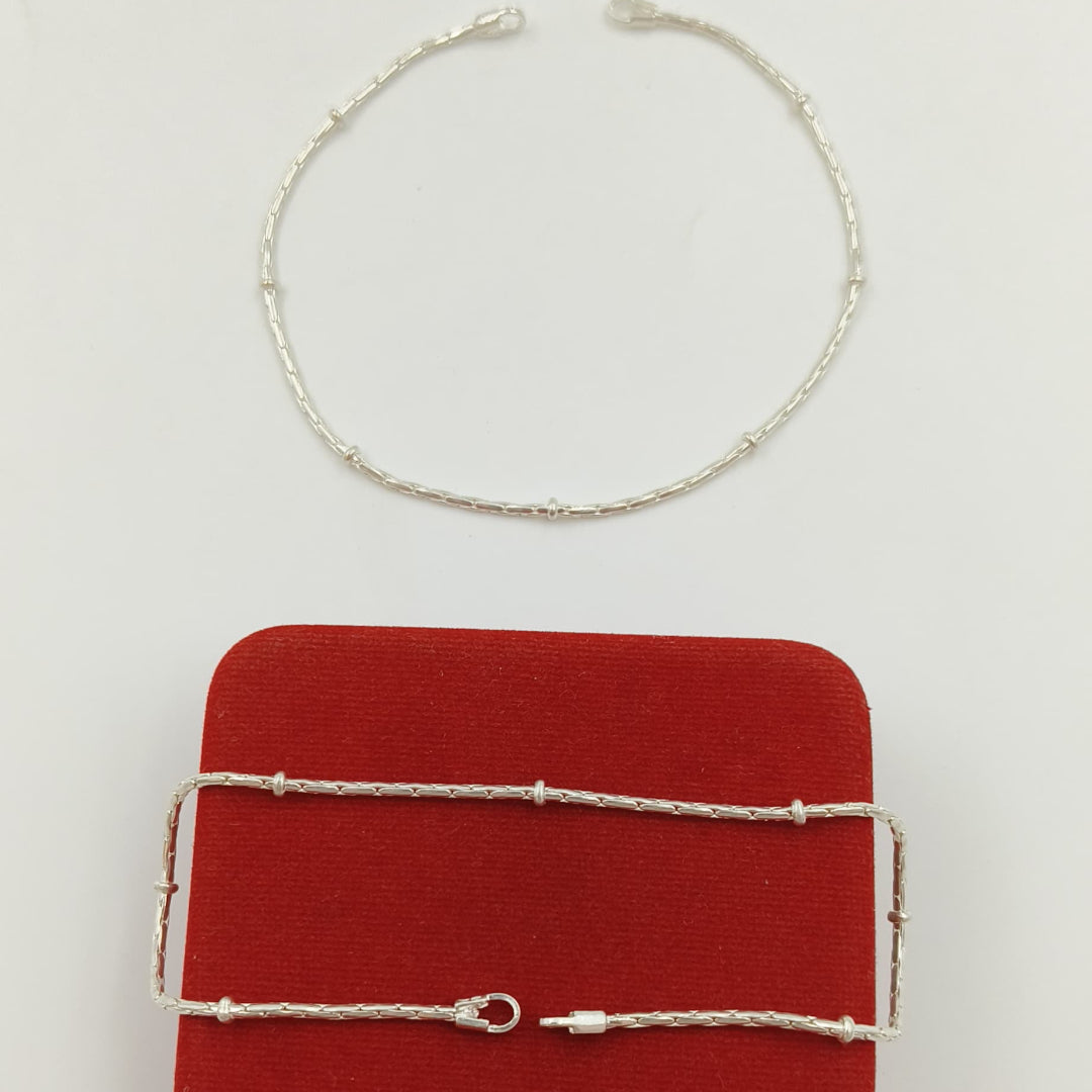 Elegant Handmade Silver Anklet – Lightweight & Stylish